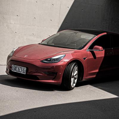 Foto Zeta Alventi Tesla